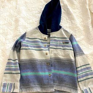 3T- Boys Bundle Outfit. Billabong hoodie jacket and shorts.